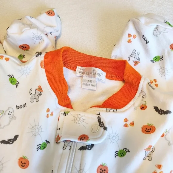 Kissy Kissy Fall Pumpkins Ghosts Bats Cats Spiders Halloween Sleeper 3-6 Months - Picture 3 of 5